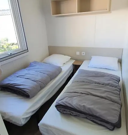 Mh 6 Personnes Au Calme Bois Dormant 4* Kemping