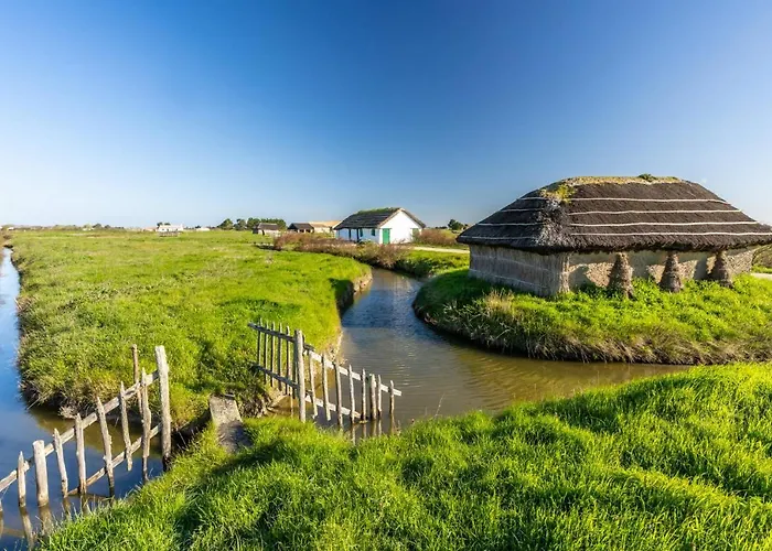 Mh 6 Personnes Au Calme Bois Dormant 4* Camping *